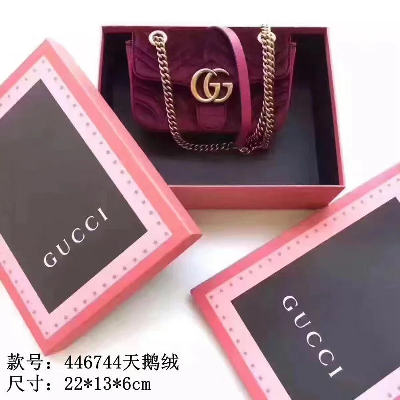 Women Gucci bags with a zip - around closure for securityBC - GUCCI BAG - 2235