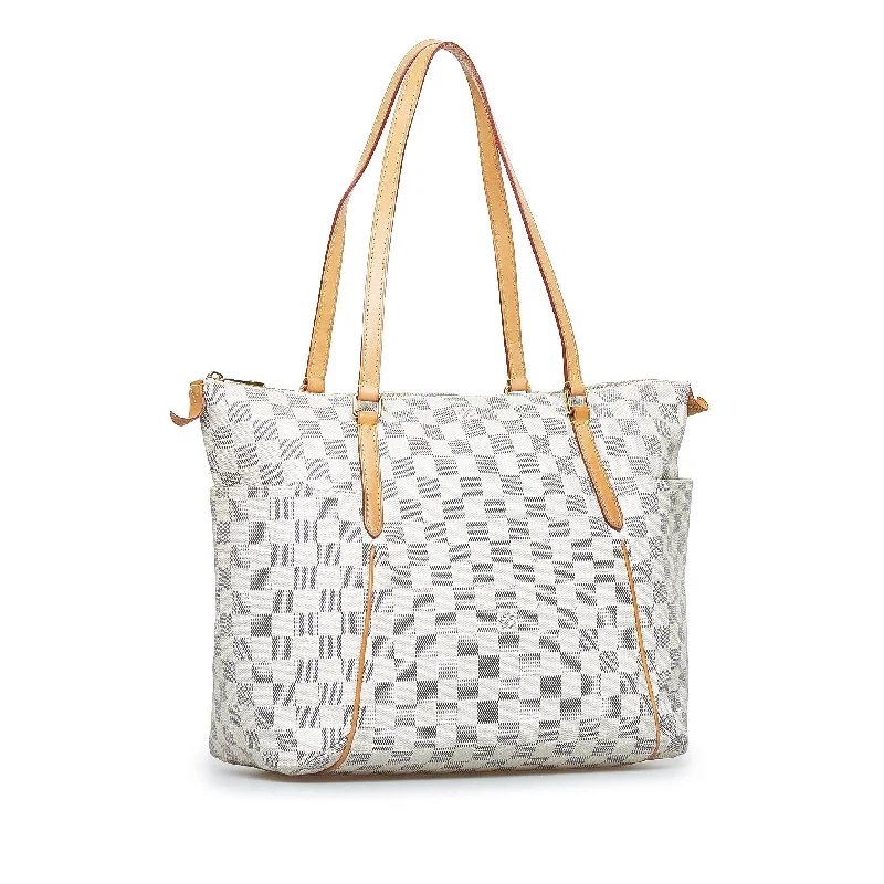 Louis Vuitton Neverfull bags with large capacity for everyday essentialsLouis Vuitton Damier Azur Totally MM (hU6pFV)