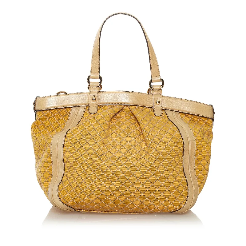 Gucci Marmont bags for women with a snakeskin - effect panelGucci Diamante Canvas Handbag (34439)