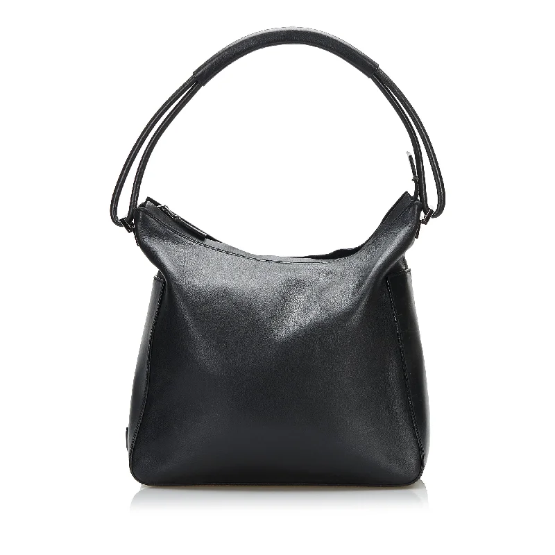 Women Gucci bags with a front - flap pocket for quick - access itemsGucci Leather Shoulder Bag