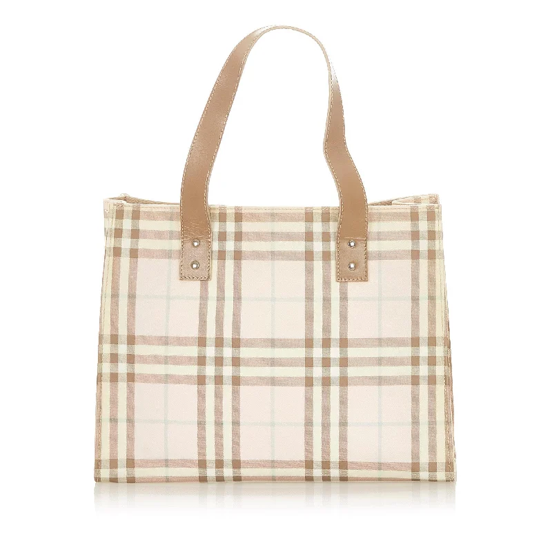 Sustainable and Ethical Burberry Bags for Conscious ConsumersBurberry Candy Check Handbag (SHG-19492)