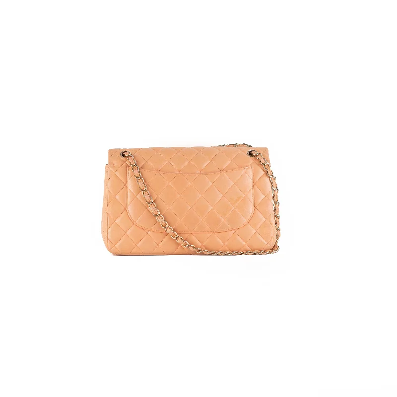 Chanel bags with modern touchesChanel Vintage Jumbo Classic Double Flap Bag Pink