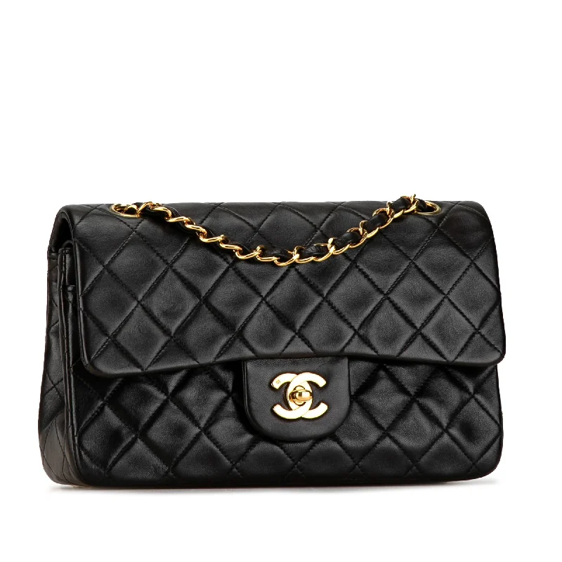 Chanel leather bags for everydChanel Small Classic Lambskin Double Flap (PD17B9)