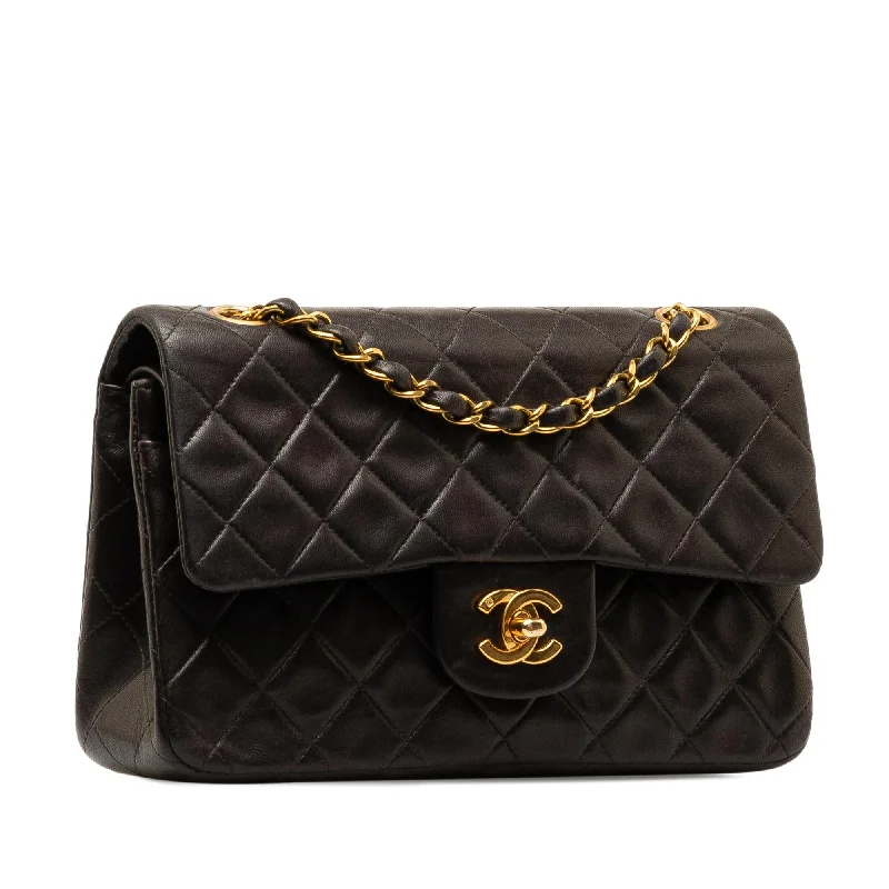 Chanel Classic Flap Bag for Evening PartyChanel Small Classic Lambskin Double Flap (XcXBzG)