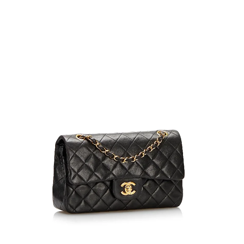 Chanel Luxury Handbag for High - End EventsChanel Small Classic Lambskin Double Flap (XR662u)