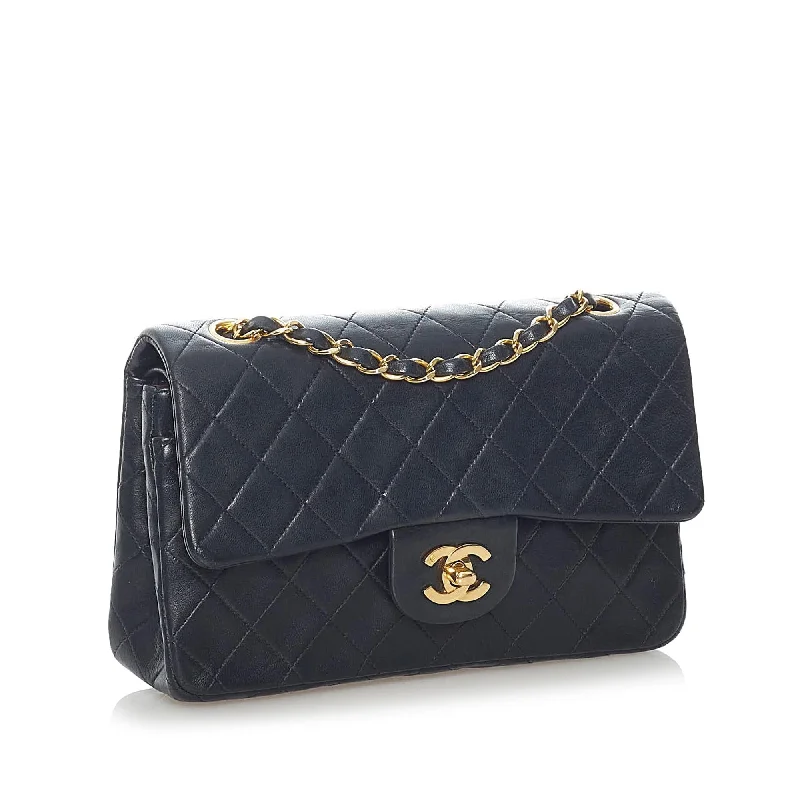 Chanel Medium Tote Bag for Office LadiesChanel Small Classic Lambskin Leather Double Flap Bag (34518)