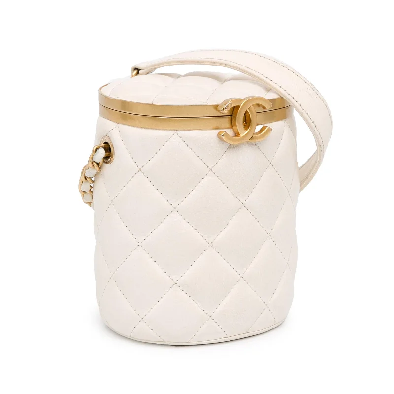 Chanel All - Match Handbag for Versatile StylingChanel Small Quilted Lambskin Crown Box Bag (SRTV1w)