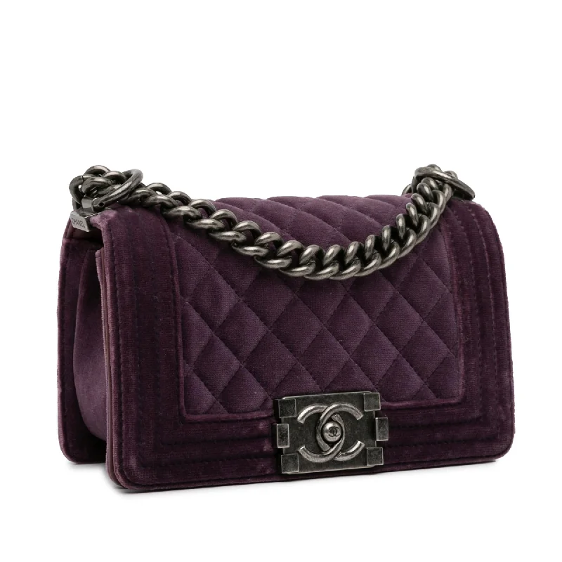 Chanel Limited Edition Handbag for CollectorsChanel Small Velvet Boy Flap Bag (rAA1LD)