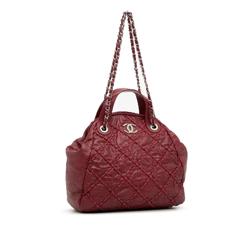 Chanel bags that pair perfectly with any outfitChanel Ultra Stitch Bowler Bag (sdMuR6)