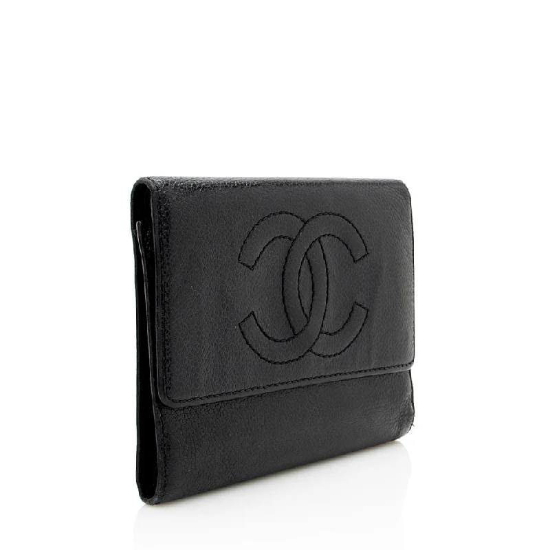 Chanel Limited Edition Handbag for CollectorsChanel Vintage Caviar Leather CC Compact Wallet - FINAL SALE (17949)