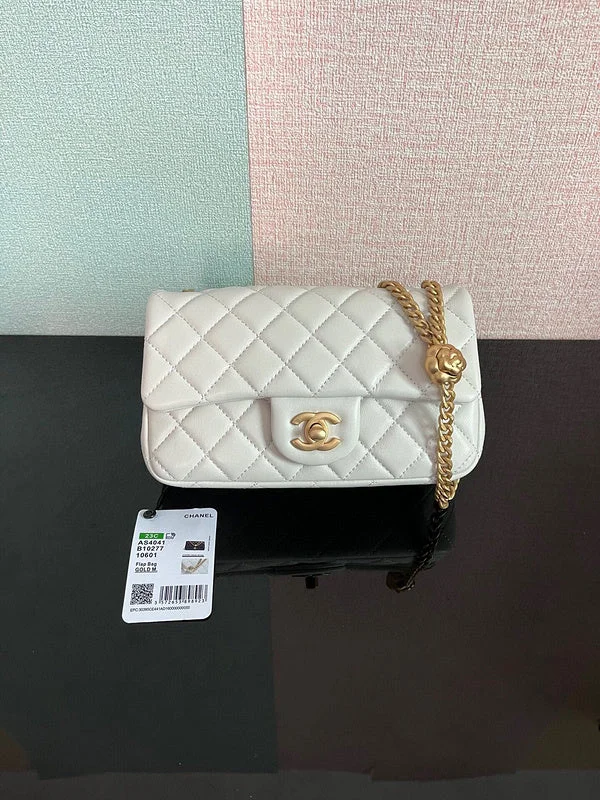 Chanel Lightweight Handbag for Daily ErrandsWF - Chanel Bags - 2464