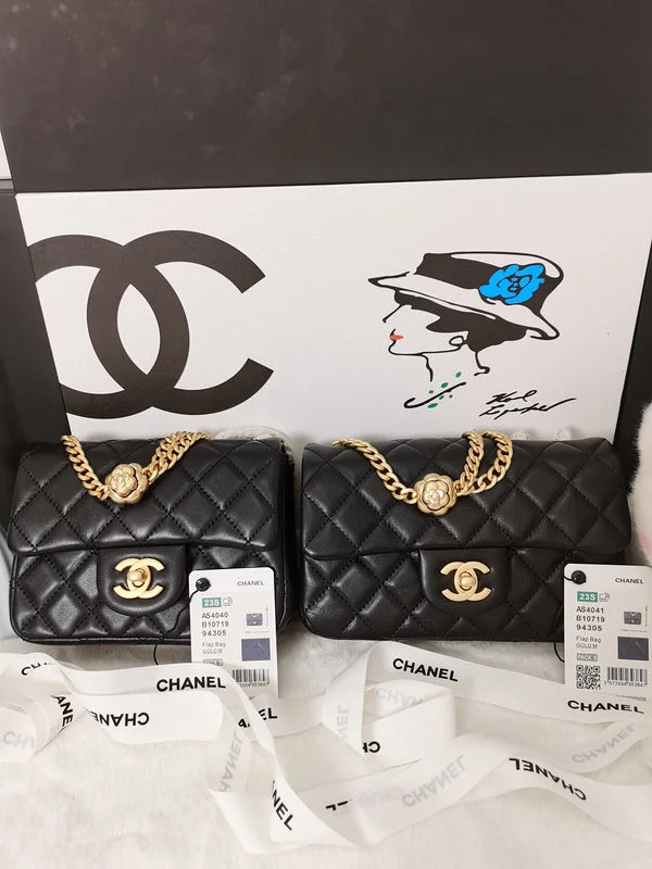 Chanel bags with leather and tweed combinationsWF - Chanel Bags - 2494