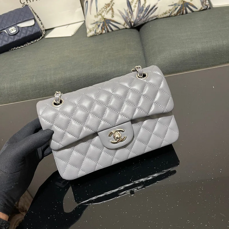 Chanel bags for women who appreciate fine craftsmanshipWF - Chanel Bags - 3255